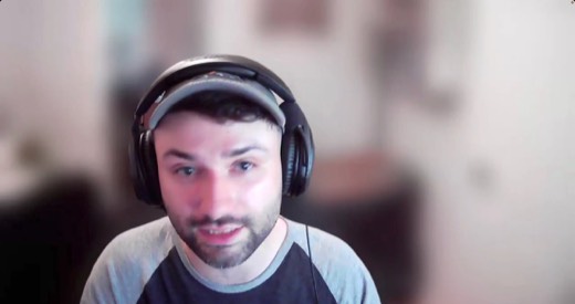 Sebastian Sagastume webcam, talking