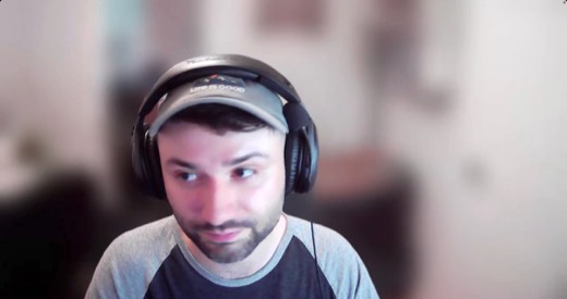 Sebastian Sagastume webcam, looking to the side